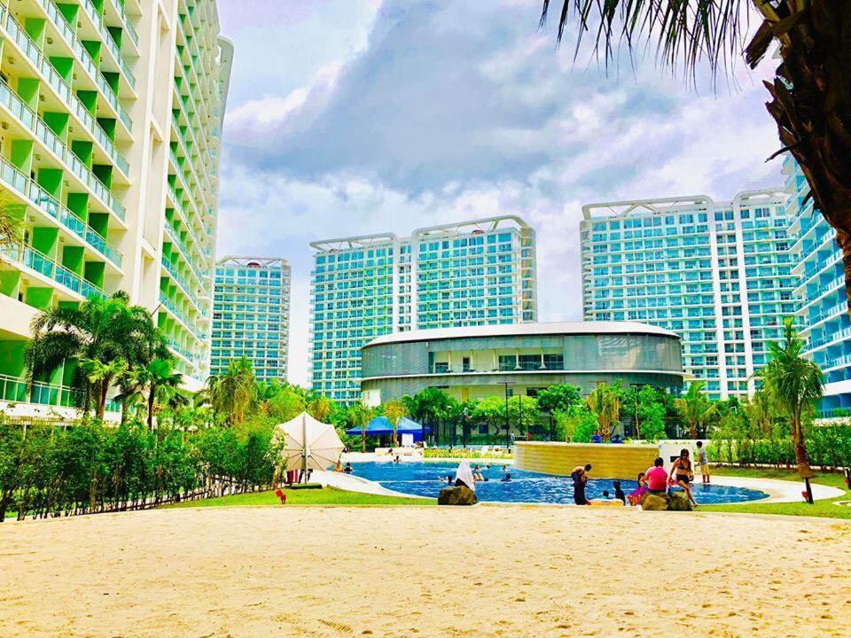Azure C2 Balcony Wifi Near Mall Airport Multiple Units Paranaque City Εξωτερικό φωτογραφία