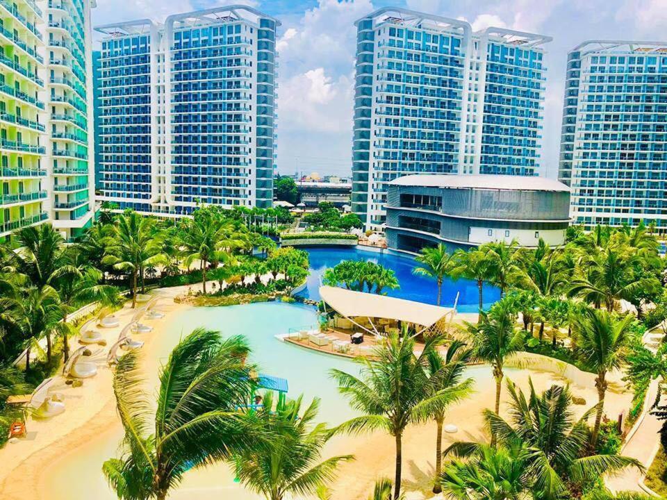 Azure C2 Balcony Wifi Near Mall Airport Multiple Units Paranaque City Εξωτερικό φωτογραφία