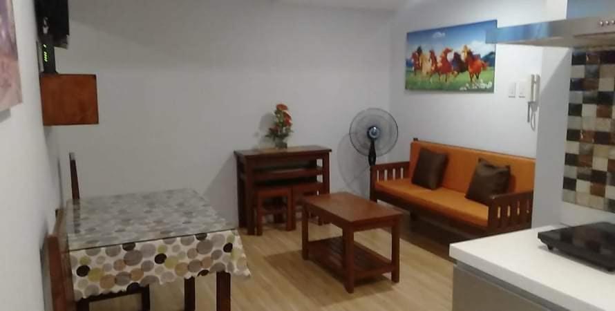 Azure C2 Balcony Wifi Near Mall Airport Multiple Units Paranaque City Εξωτερικό φωτογραφία