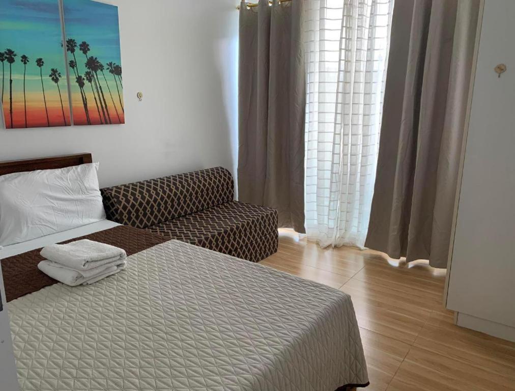 Azure C2 Balcony Wifi Near Mall Airport Multiple Units Paranaque City Εξωτερικό φωτογραφία